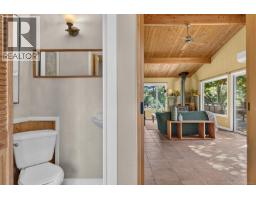 130 Booth Canal Rd, Salt Spring, BC V8K2N3 Photo 18