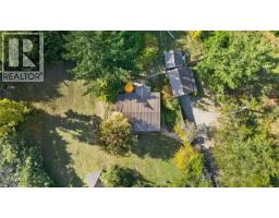 130 Booth Canal Rd, Salt Spring, BC V8K2N3 Photo 9
