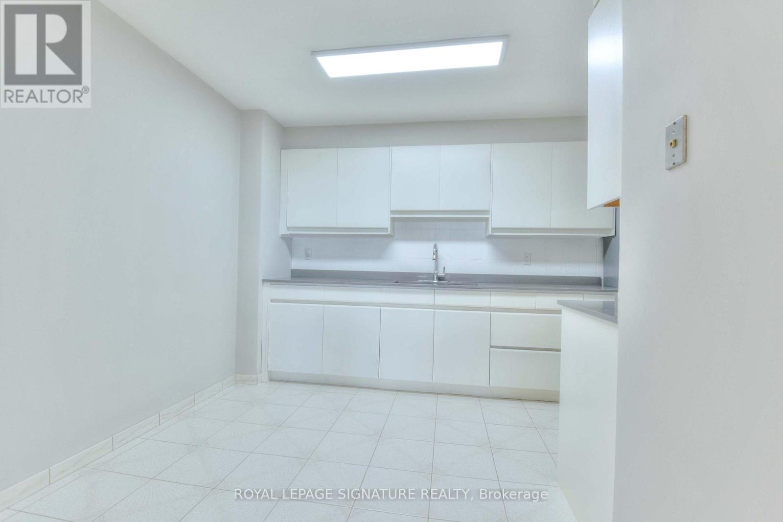 627 The West Mall — photo 19