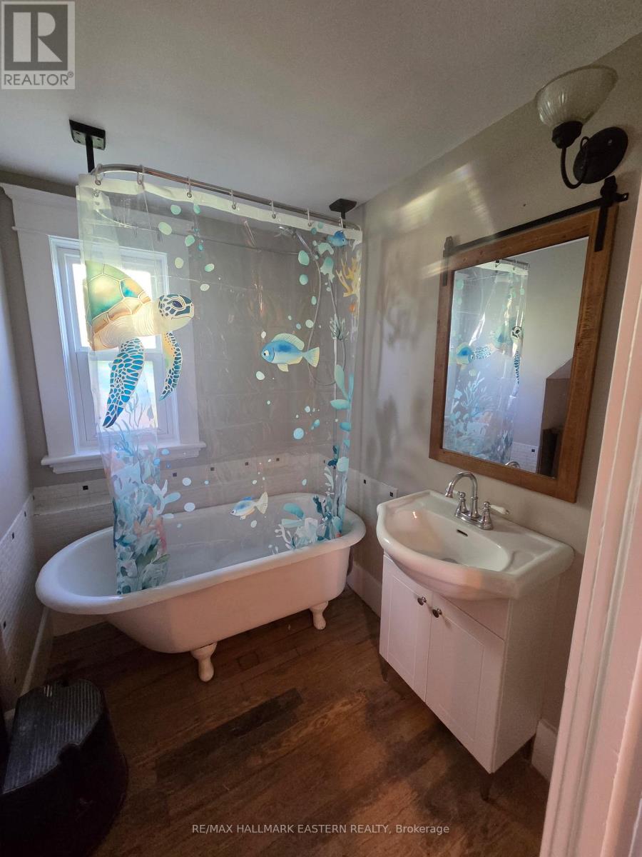 242 Dublin Street — photo 24