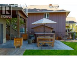 3pc Bathroom - 840 Steele Road, Kelowna, BC V1W4P1 Photo 10