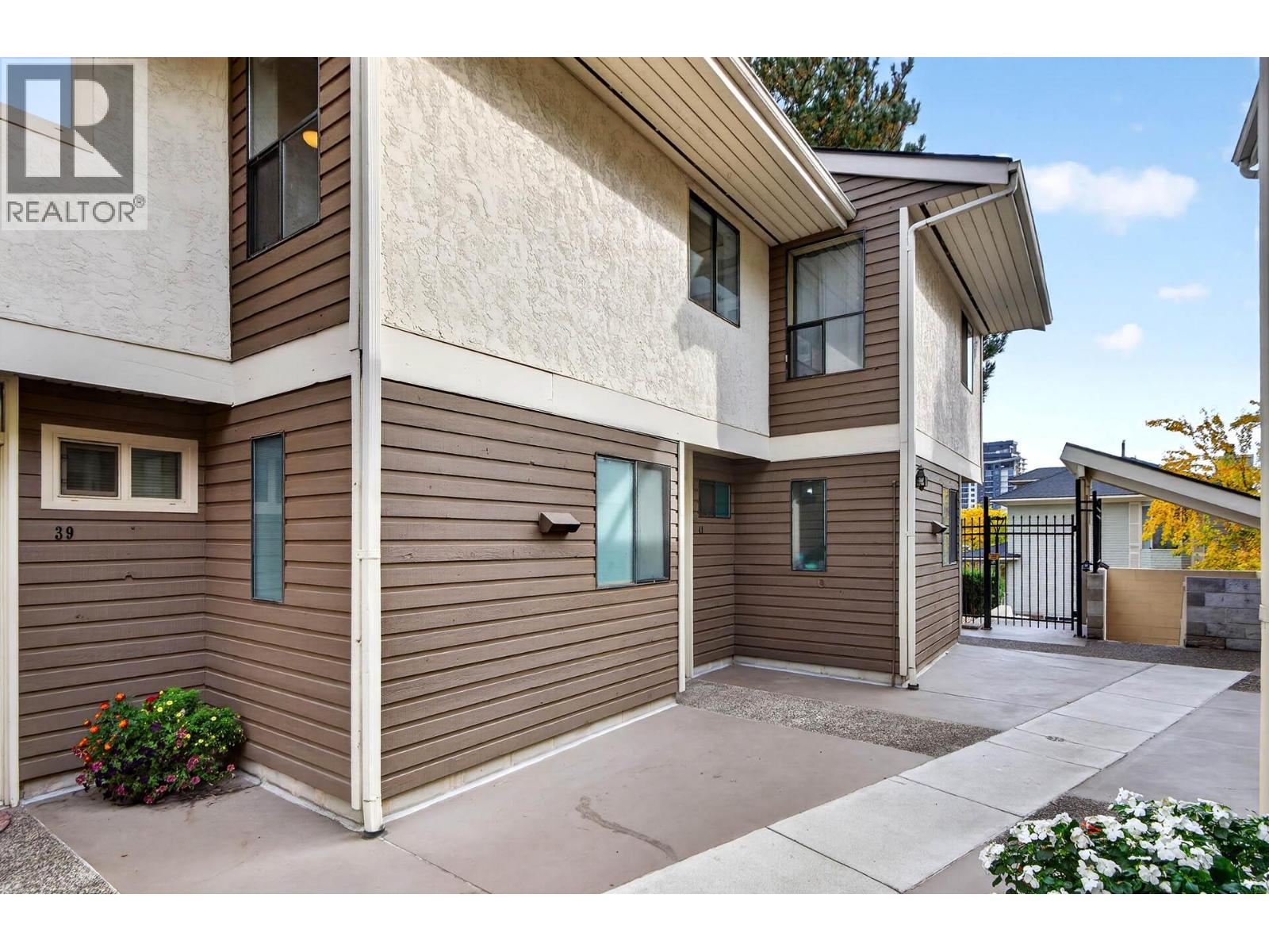 #41 145 NICOLA Street - 2
