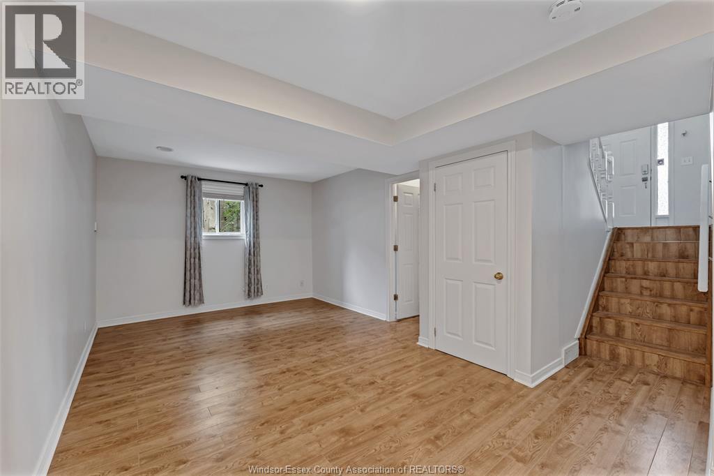 2225 LONGFELLOW AVENUE - 12