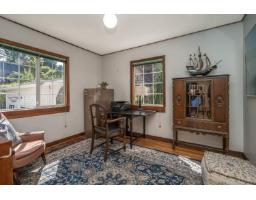 8992 Royal Street, Langley, BC V1M2R9 Photo 12