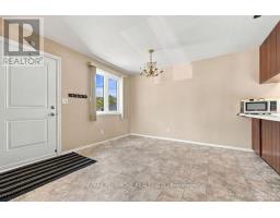 Primary Bedroom - 570 Moffat Street, Pembroke, ON K8A3Y1 Photo 6