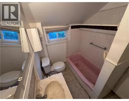 11 Rathmine Street, London, ON N5Z1Z2 Photo 18