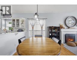 4pc Bathroom - 6103 58 Street, Olds, AB T4H1V3 Photo 12
