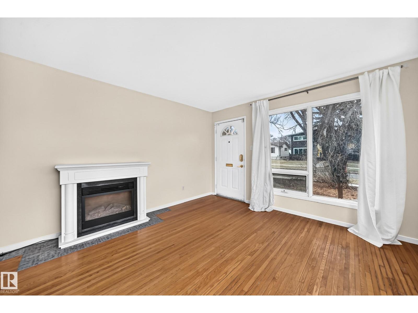5204 112 AV NW - 6