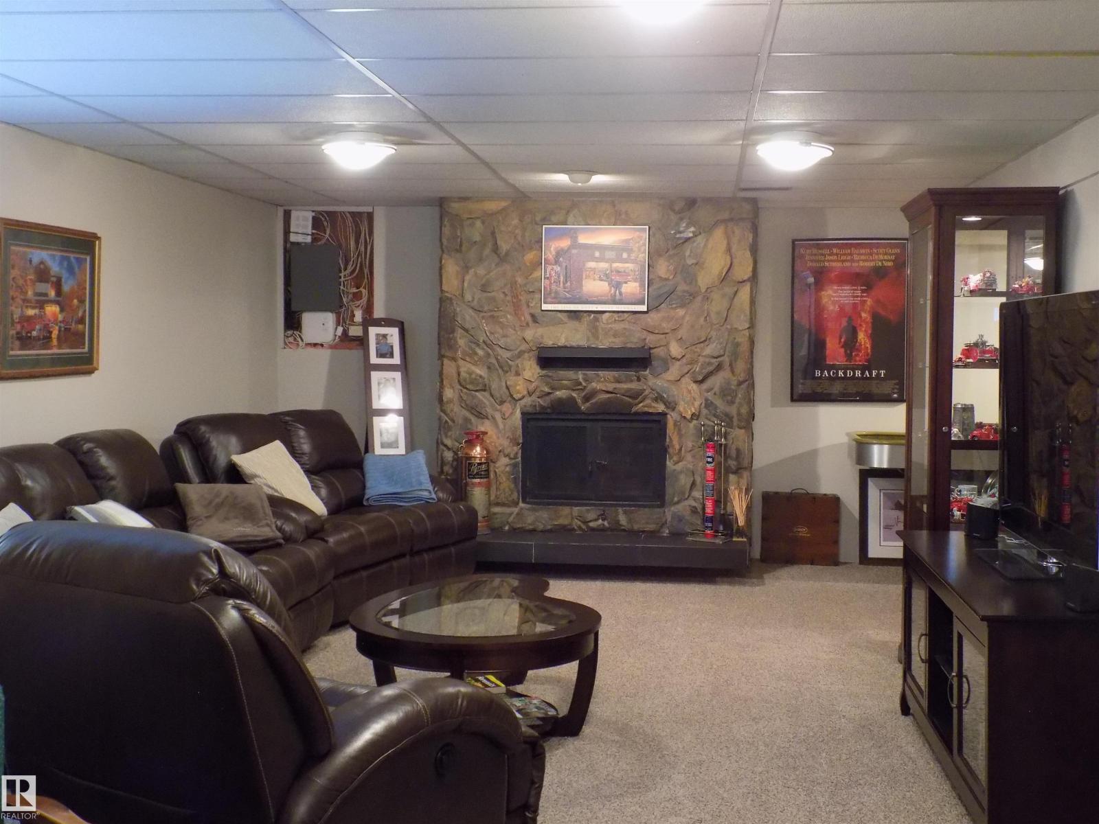 129 MOUNTAIN ASH DRIVE - 30