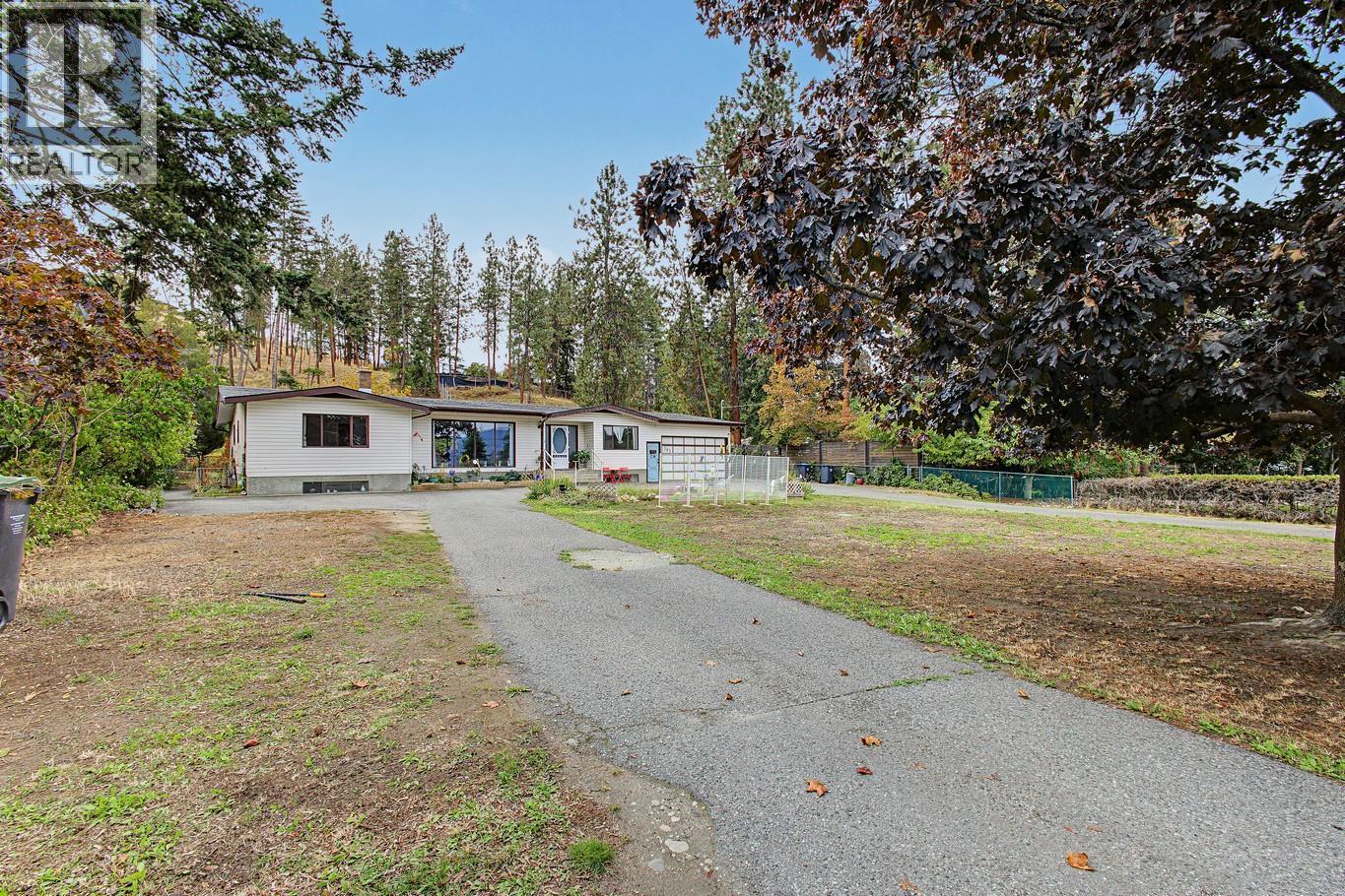 741 Barnaby Road, Kelowna - Image 1