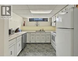 741 Barnaby Road, Kelowna, BC V1W4N9 Photo 30