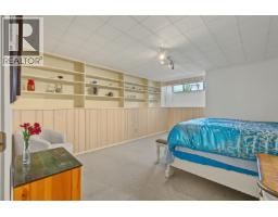 741 Barnaby Road, Kelowna, BC V1W4N9 Photo 34