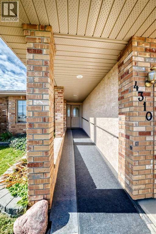 Listing photo – 4310 60 Avenue, Innisfail