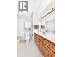4310 60 Avenue, Innisfail, AB T4G1L2 Photo 25