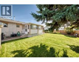 4310 60 Avenue, Innisfail, AB T4G1L2 Photo 44