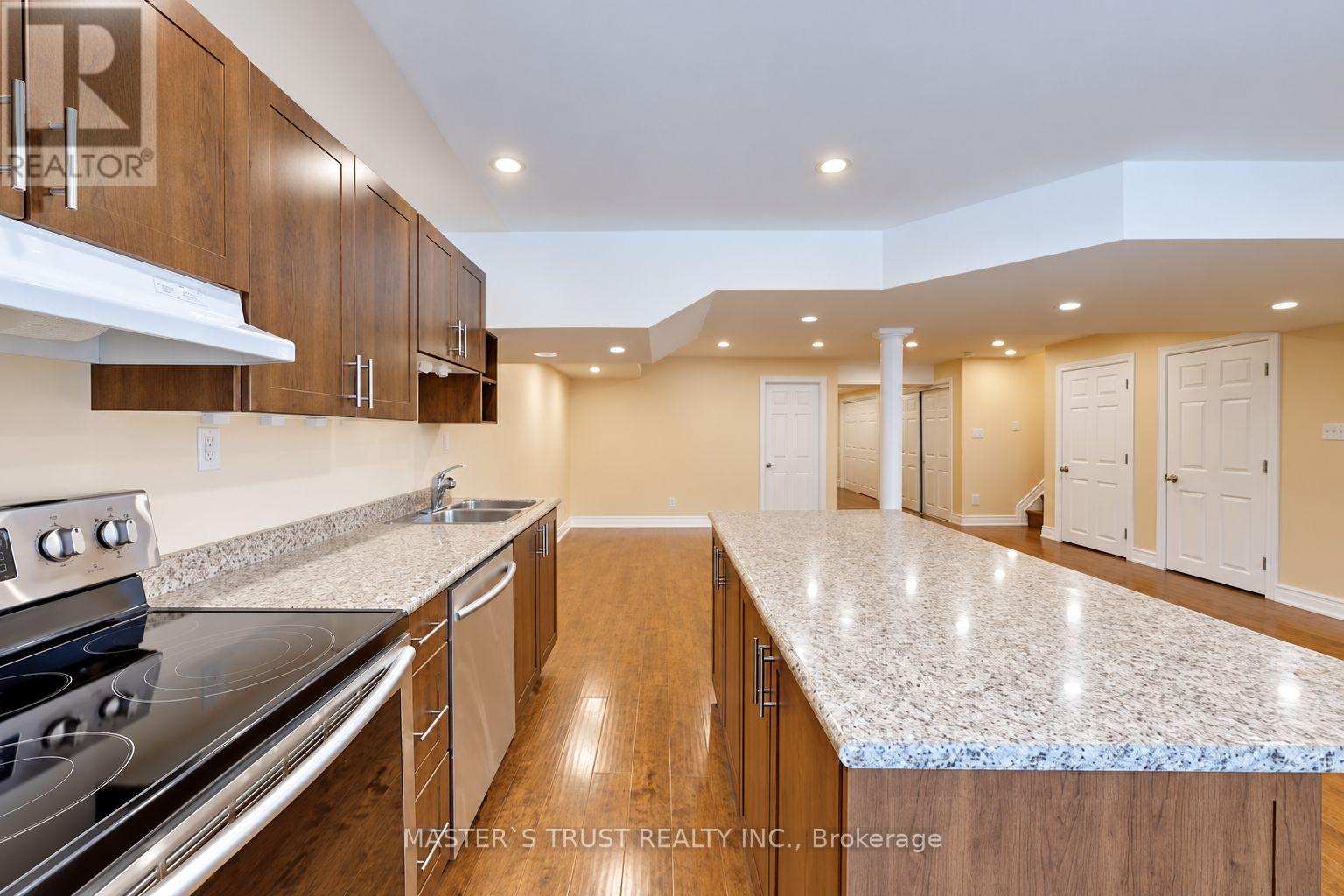 66 Chaya Sara Gardens, Vaughan, ON photo 30