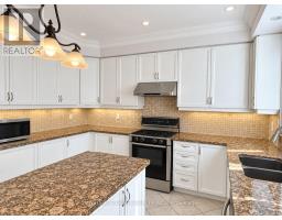 66 Chaya Sara Gardens, Vaughan, ON L6A0Z7 Photo 13