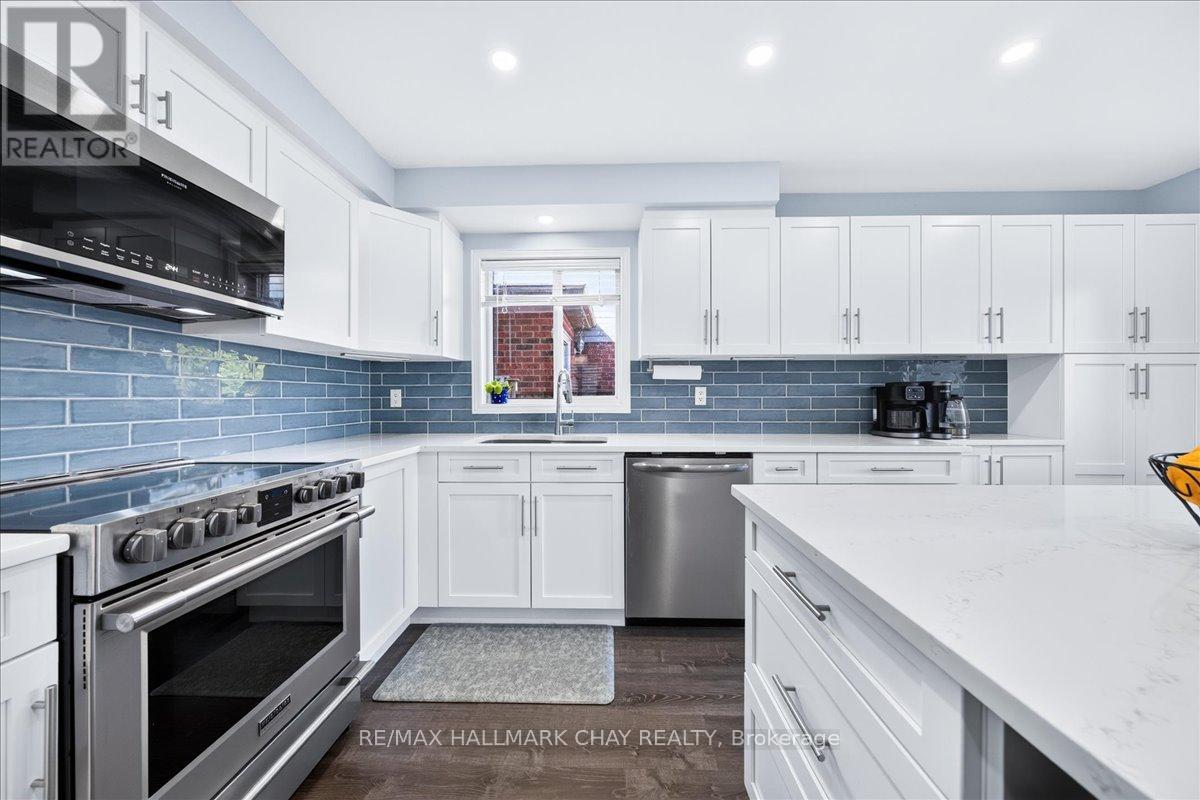 37 Joliette Place, Georgina, ON photo 13
