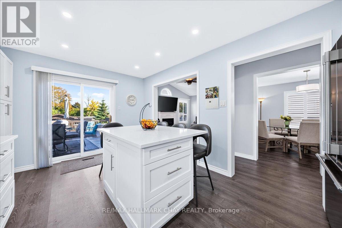 37 Joliette Place, Georgina, ON photo 14