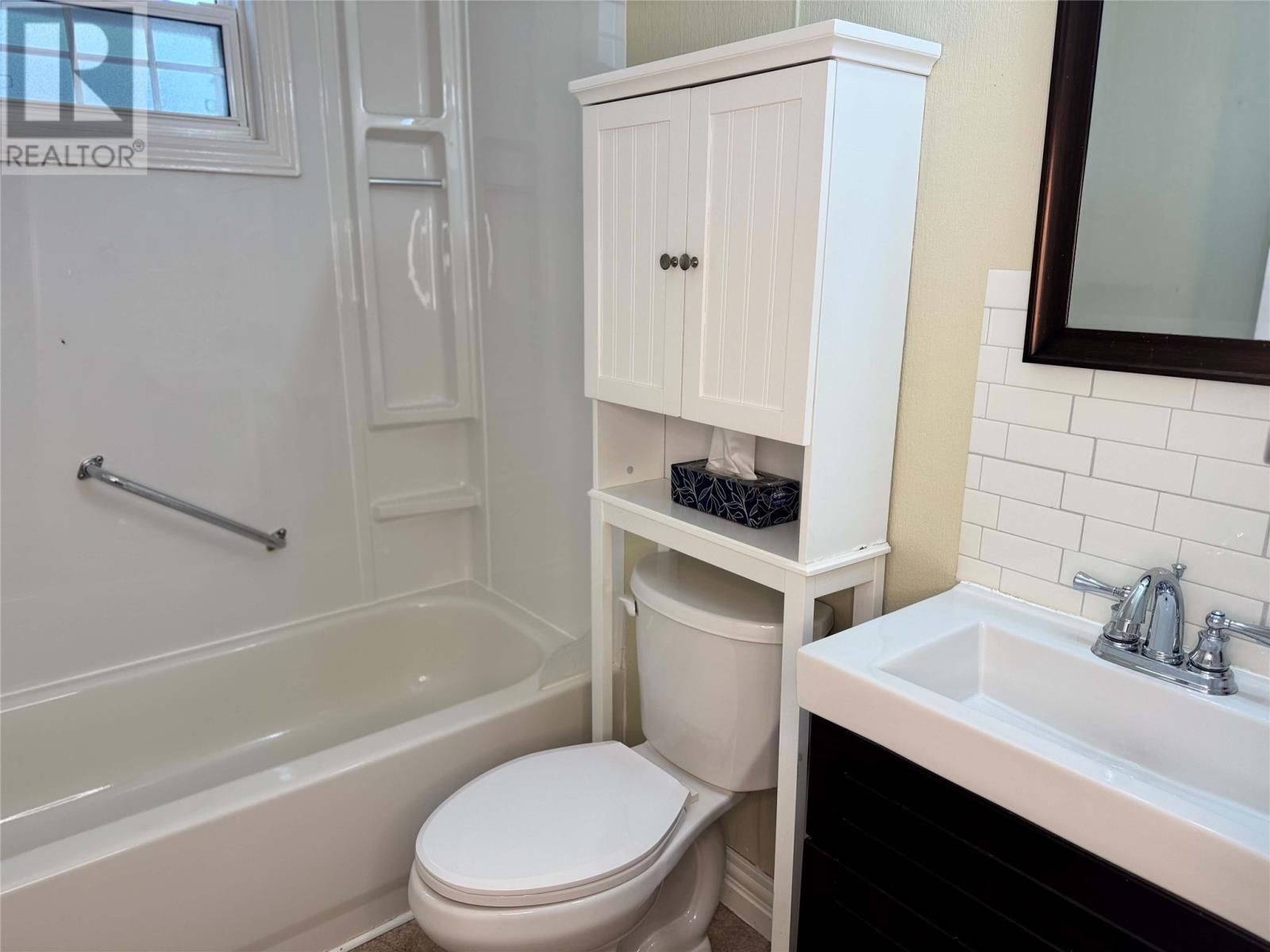 14 Hillview Heights - 24