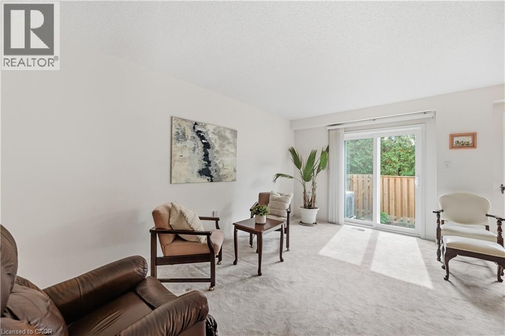 1310 Upper Wentworth Street — photo 11