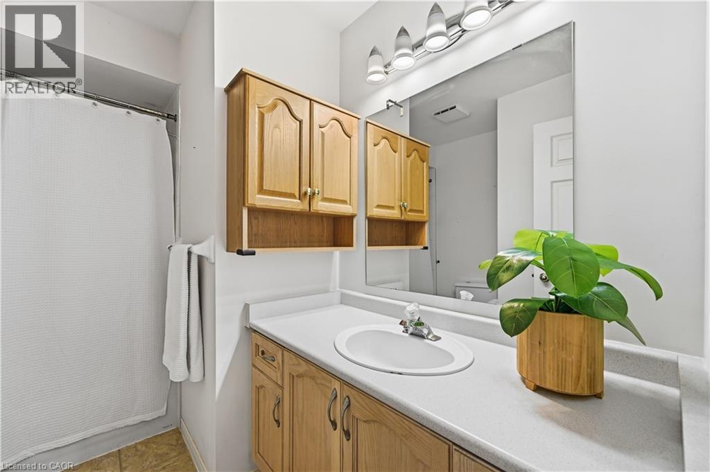 1310 Upper Wentworth Street — photo 22