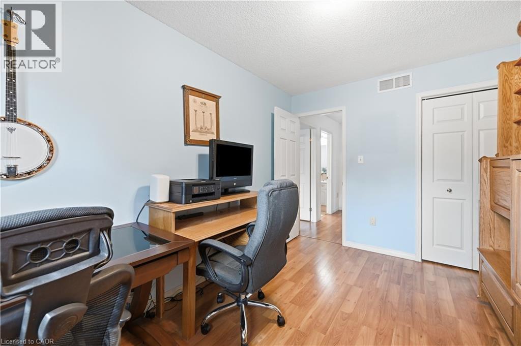 1310 Upper Wentworth Street — photo 26