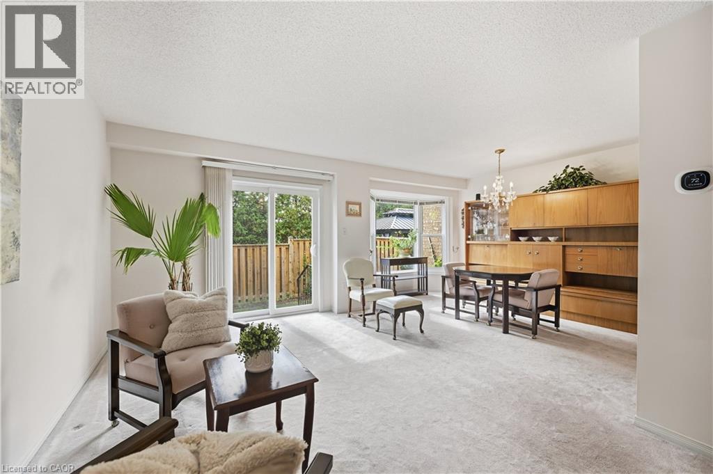 1310 Upper Wentworth Street — photo 12