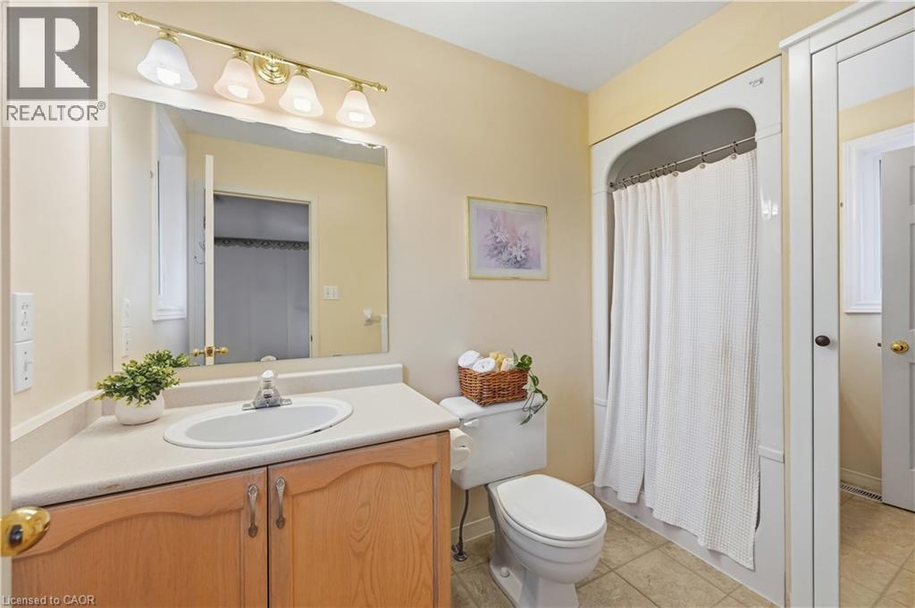 1310 Upper Wentworth Street — photo 21