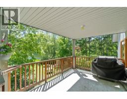 4pc Ensuite bath - 769 & 771 Gardom Lake Road, Enderby, BC V0E1V3 Photo 15