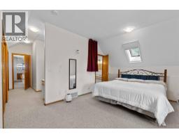 Loft - 769 & 771 Gardom Lake Road, Enderby, BC V0E1V3 Photo 17