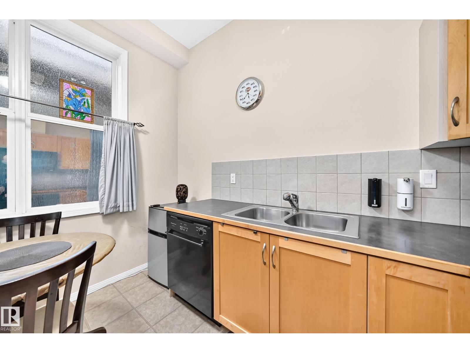#432 10407 122 ST NW - 11