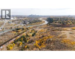 3, 125 Village Heights SW - photo 32