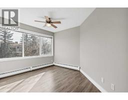 3, 125 Village Heights SW - photo 5