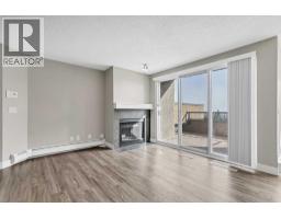 3, 125 Village Heights SW - photo 7