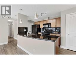 3, 125 Village Heights SW - photo 10