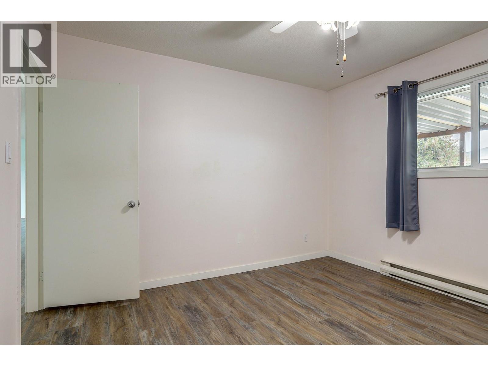 2603 41 Street - 24