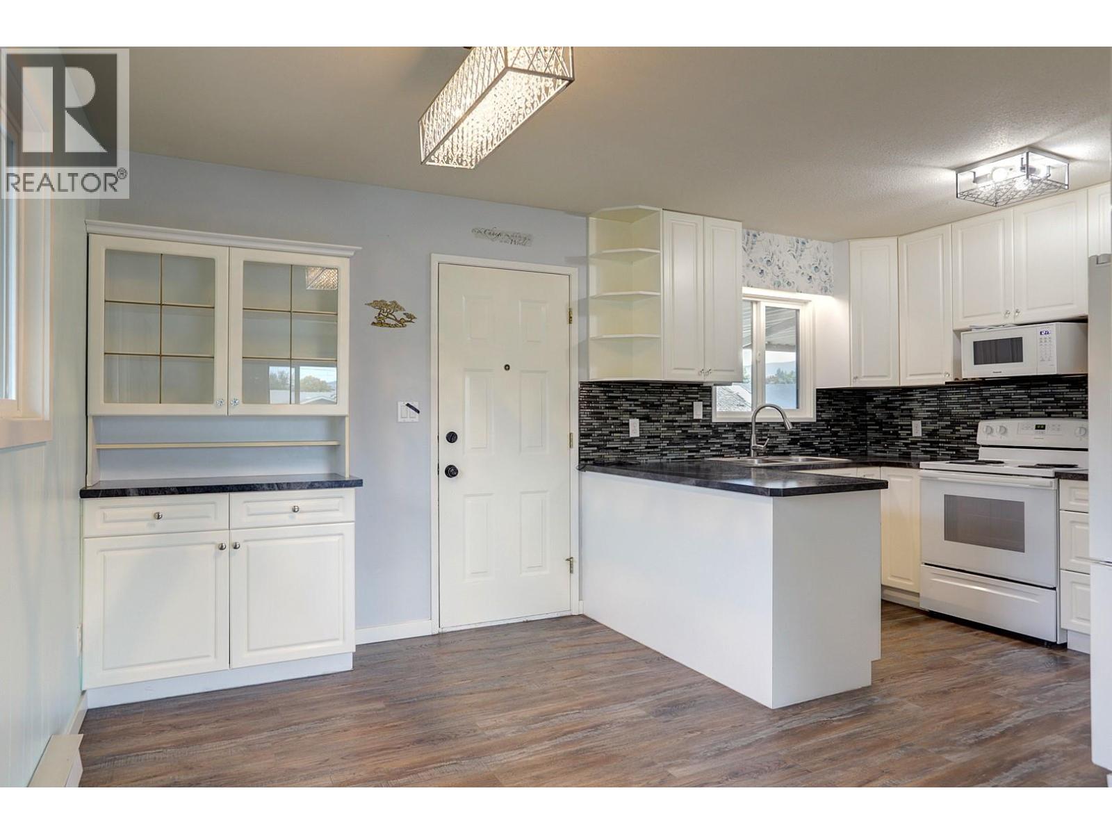 2603 41 Street, Vernon