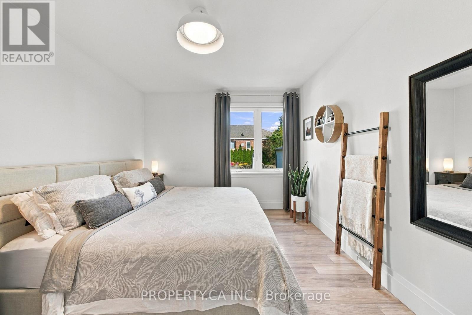 44 DANIELS STREET - 16