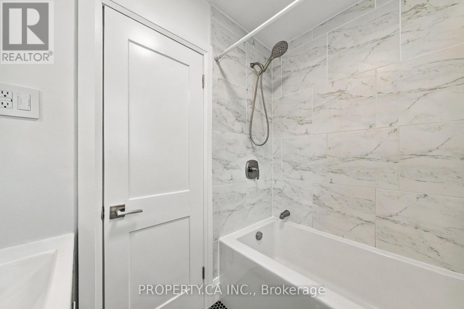 44 DANIELS STREET - Image 21