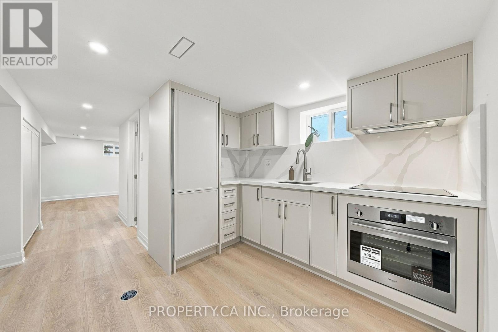 44 DANIELS STREET - Image 24