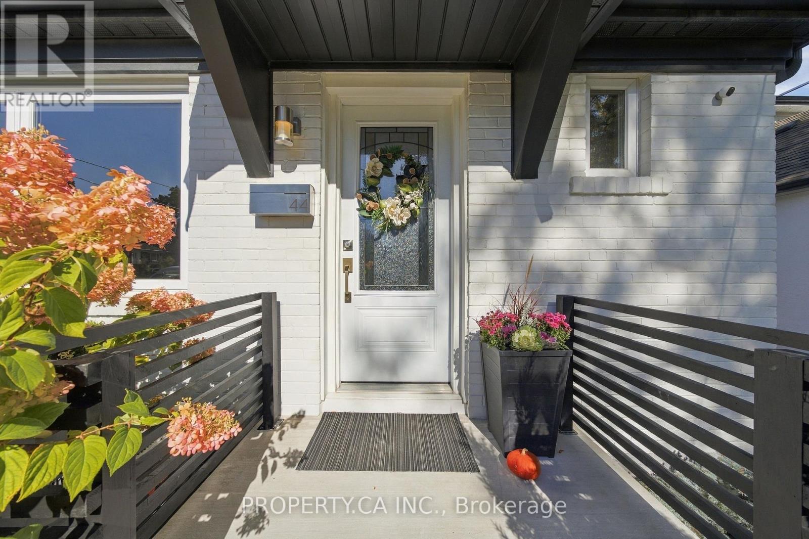 44 DANIELS STREET - 3