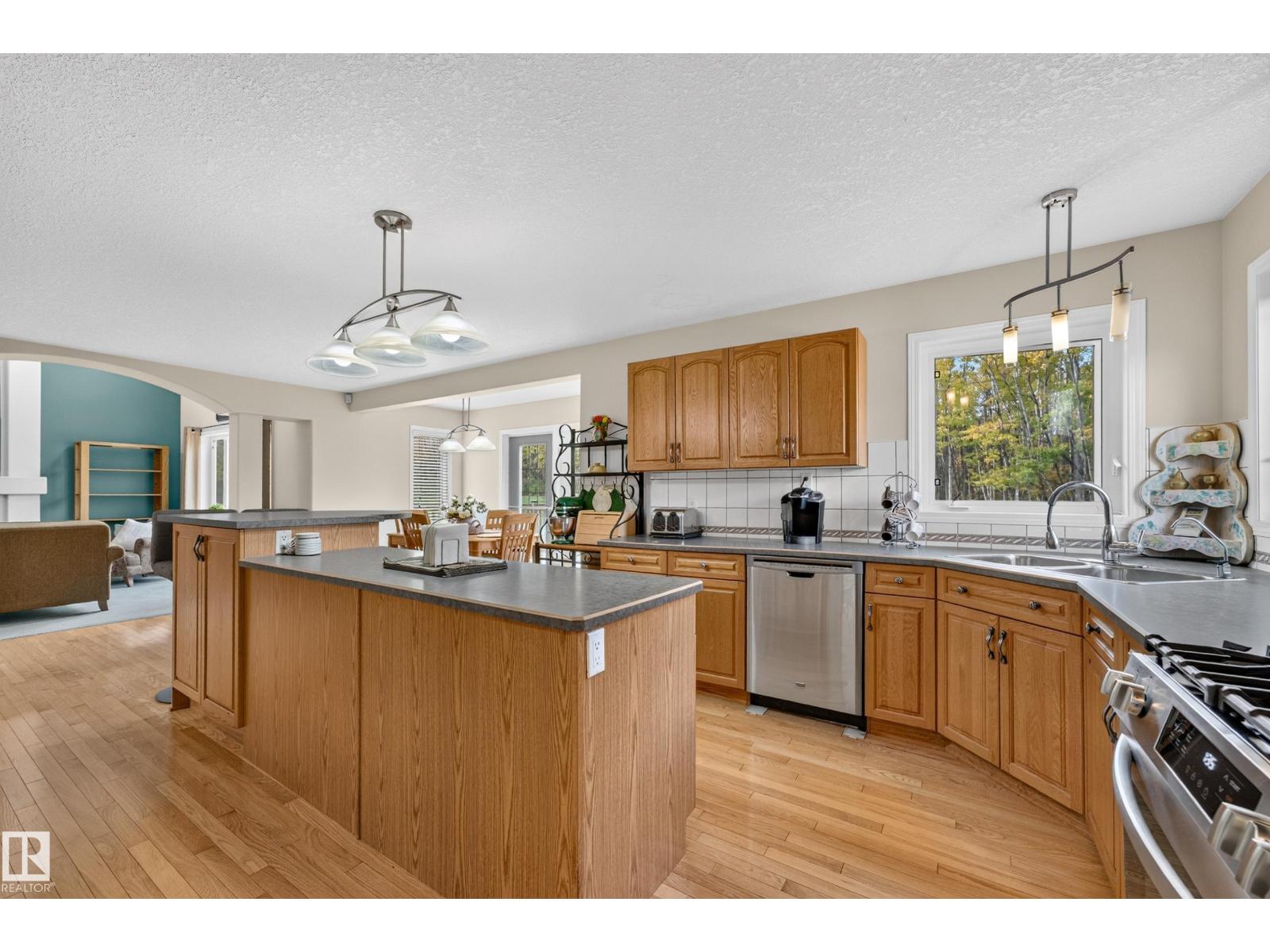 1130 TWP ROAD 535 - 36