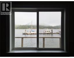 1460 Imperial Lane, Ucluelet, BC V0R3A0 Photo 13