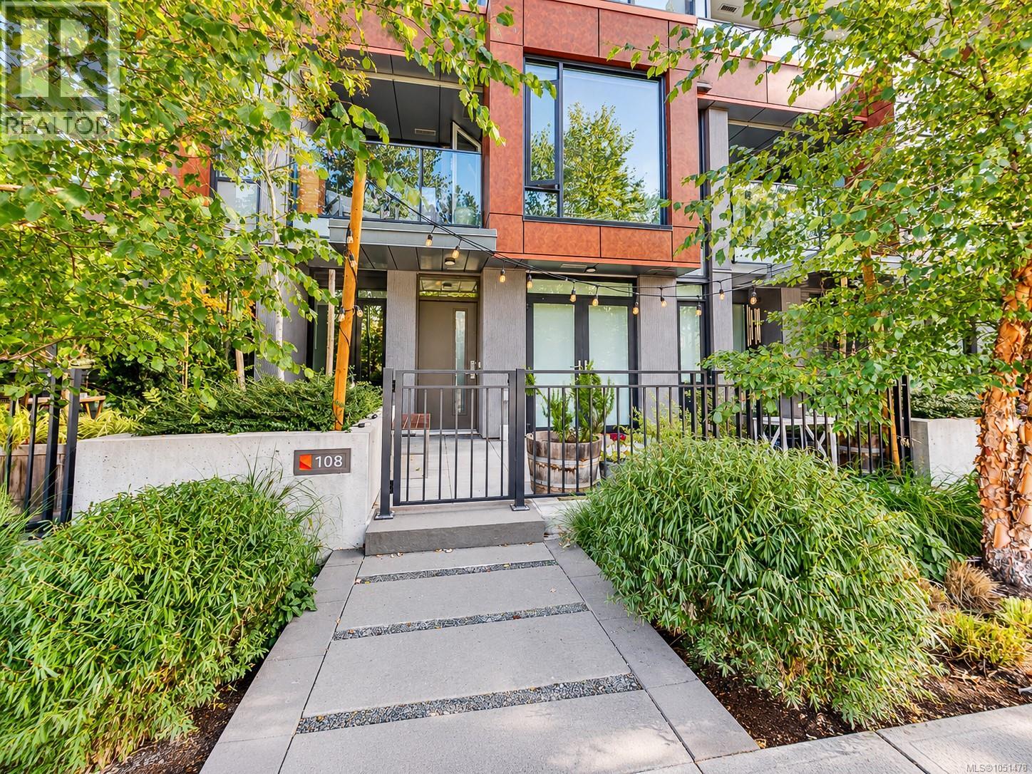 108 369 Tyee Rd, Victoria