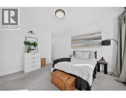 1, 940 38 Street SW - photo 21