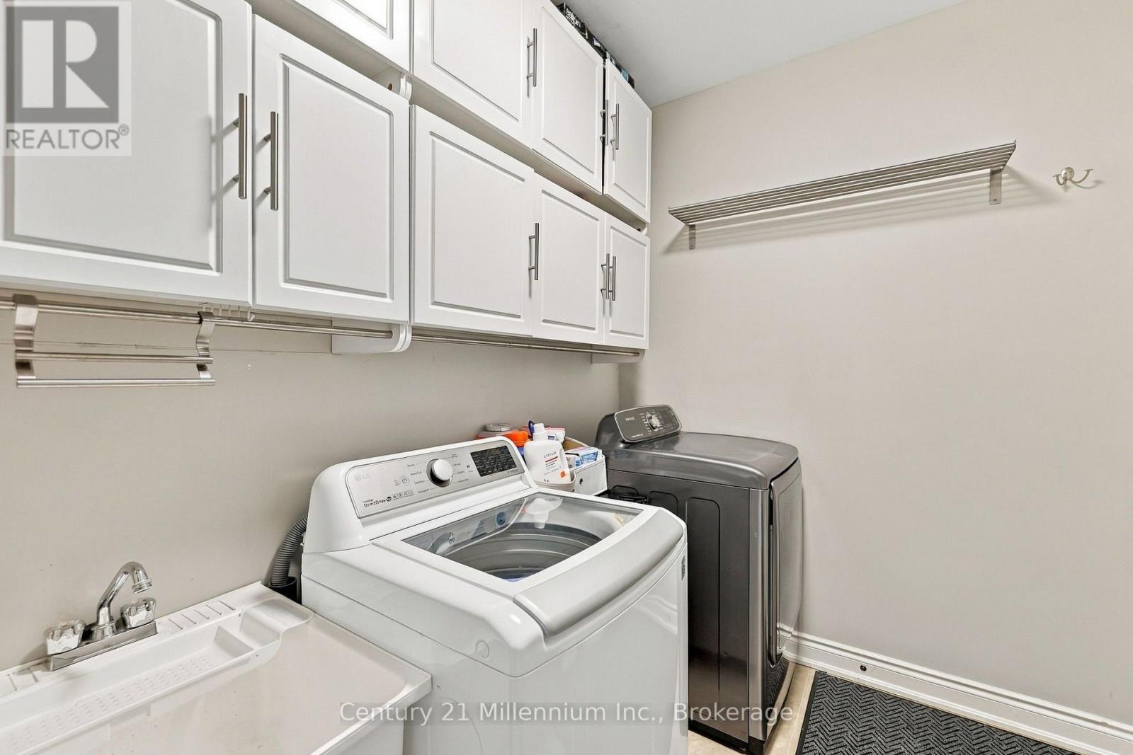 22 COOPER STREET - 8