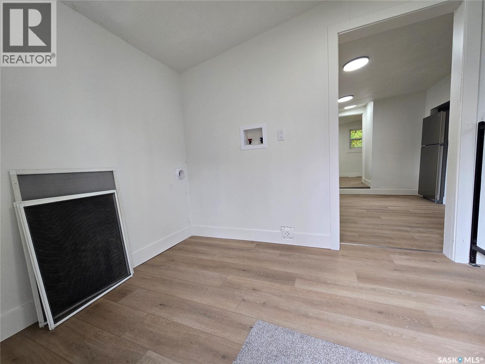 330 3RD AVENUE SE, Weyburn — photo 15