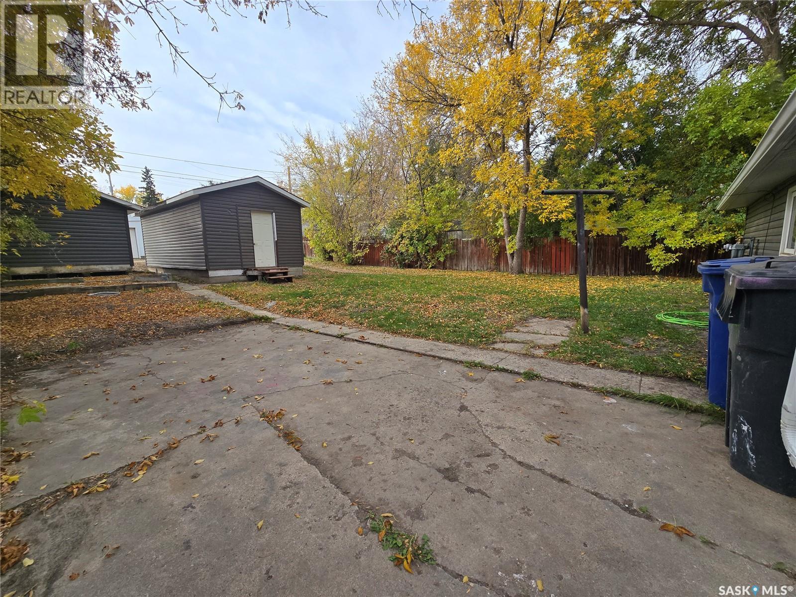 330 3RD AVENUE SE - 16