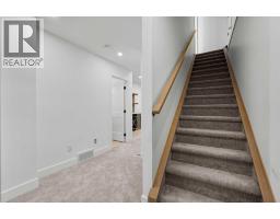3410 1 Street NW - photo 37